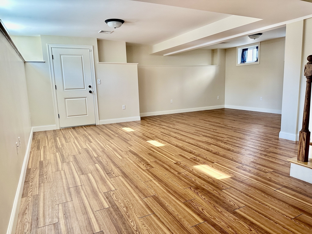 3 bed, 3 bath apartment for rent at 24 Waltham St Unit 24, Watertown — photo 19 of 20