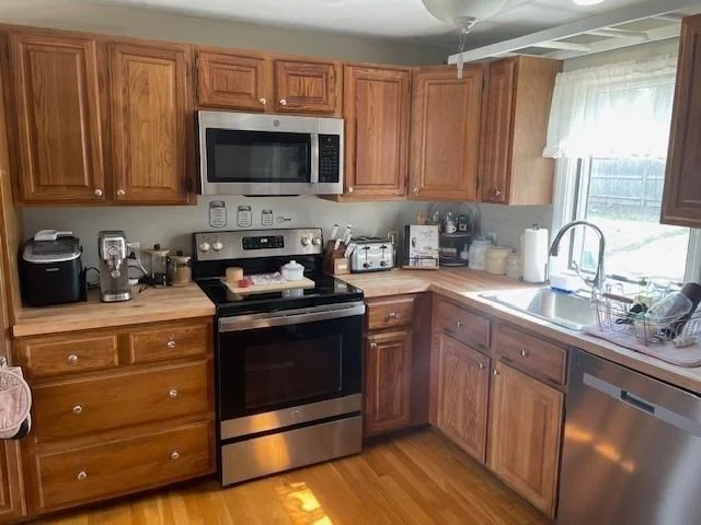 2 bed, 2 bath apartment for rent at 24 Washington Green Unit 24, East Walpole — photo 6 of 30