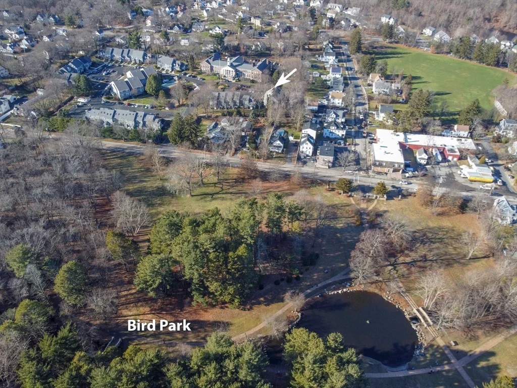 2 bed, 2 bath apartment for rent at 24 Washington Green Unit 24, East Walpole — photo 4 of 30