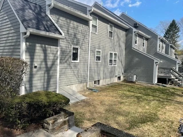 2 bed, 2 bath apartment for rent at 24 Washington Green Unit 24, East Walpole — photo 3 of 30