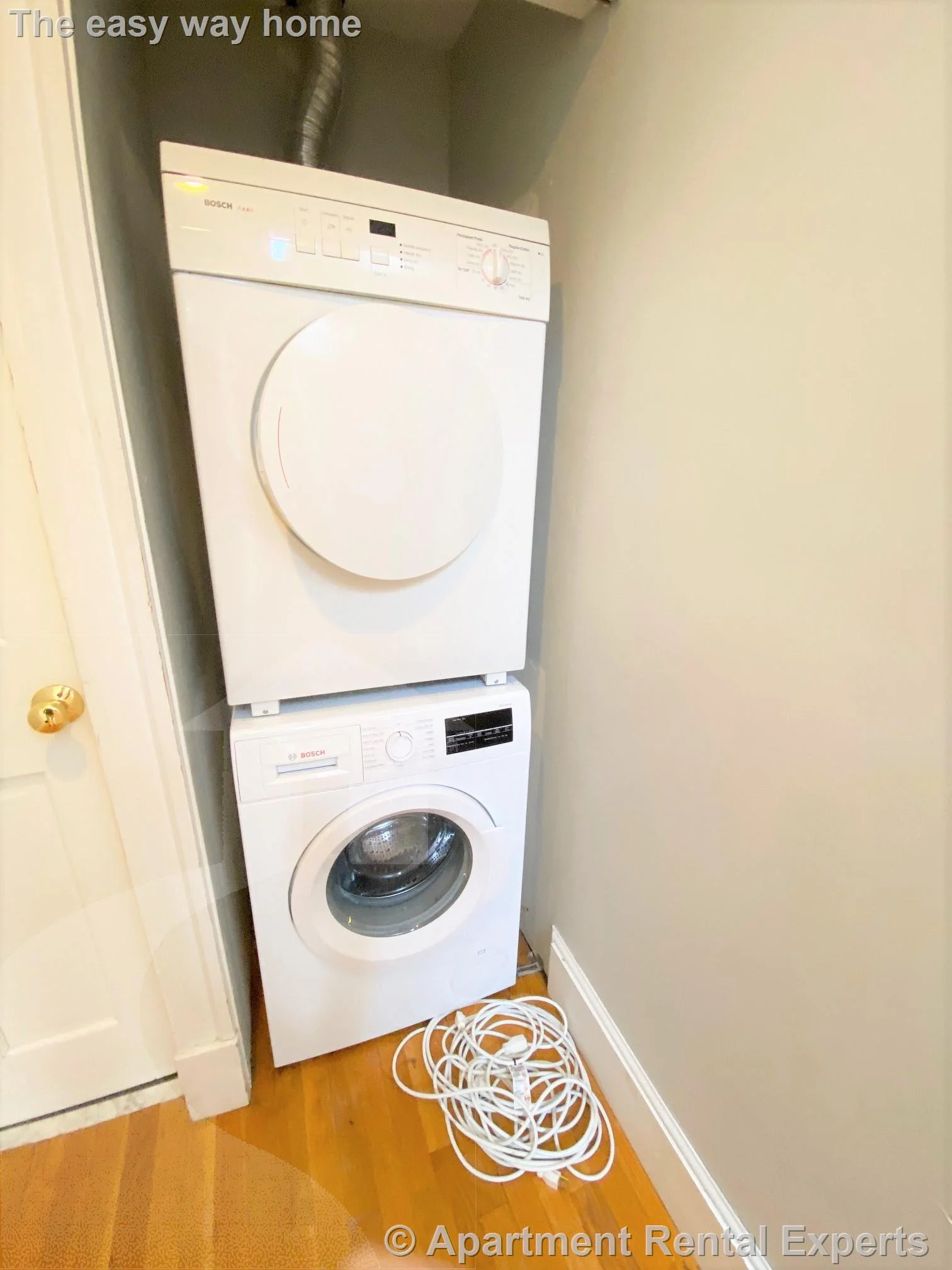 4 bed, 2 bath apartment for rent at 24 Watson St, Cambridgeport — photo 8 of 16