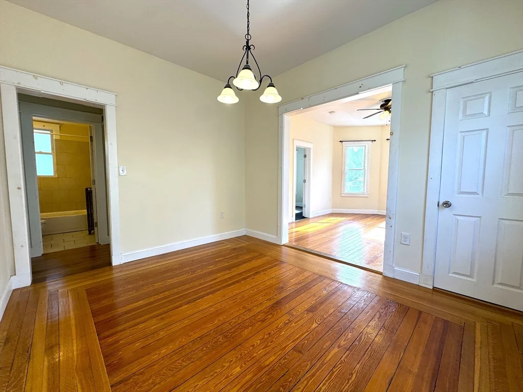 3 bed, 2 bath apartment for rent at 24 Weld Hill St Unit 2, Jamaica Plain — photo 8 of 29
