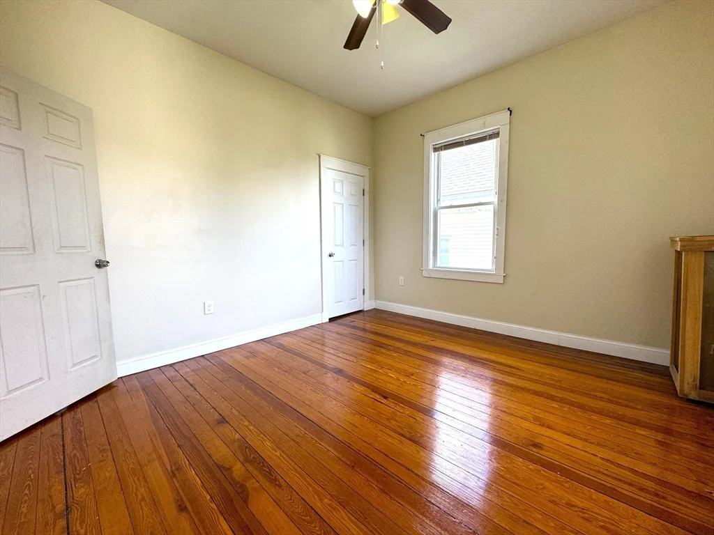 3 bed, 2 bath apartment for rent at 24 Weld Hill St Unit 2, Jamaica Plain — photo 17 of 29
