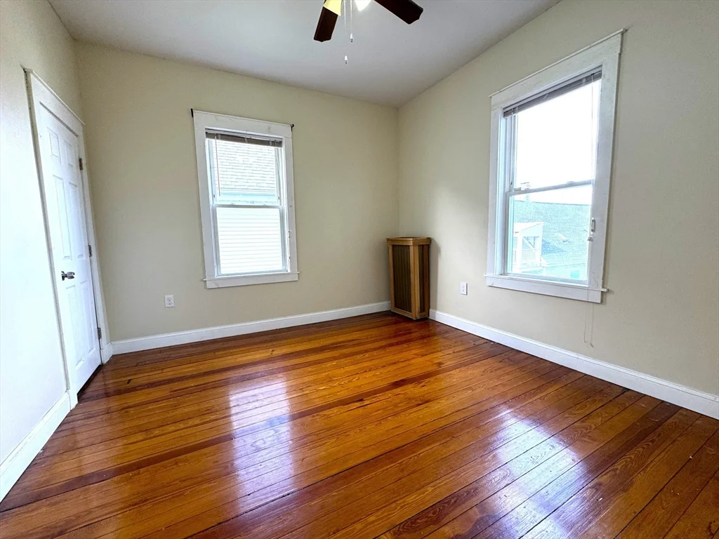 3 bed, 2 bath apartment for rent at 24 Weld Hill St Unit 2, Jamaica Plain — photo 15 of 29