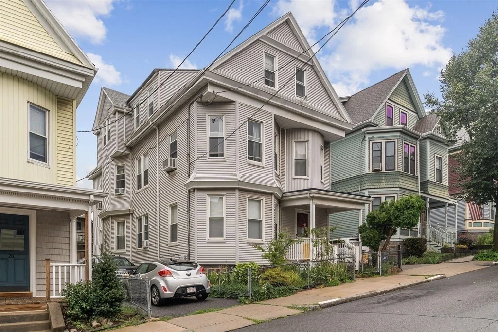 3 bed, 2 bath apartment for rent at 24 Weld Hill St Unit 2, Jamaica Plain — photo 25 of 29