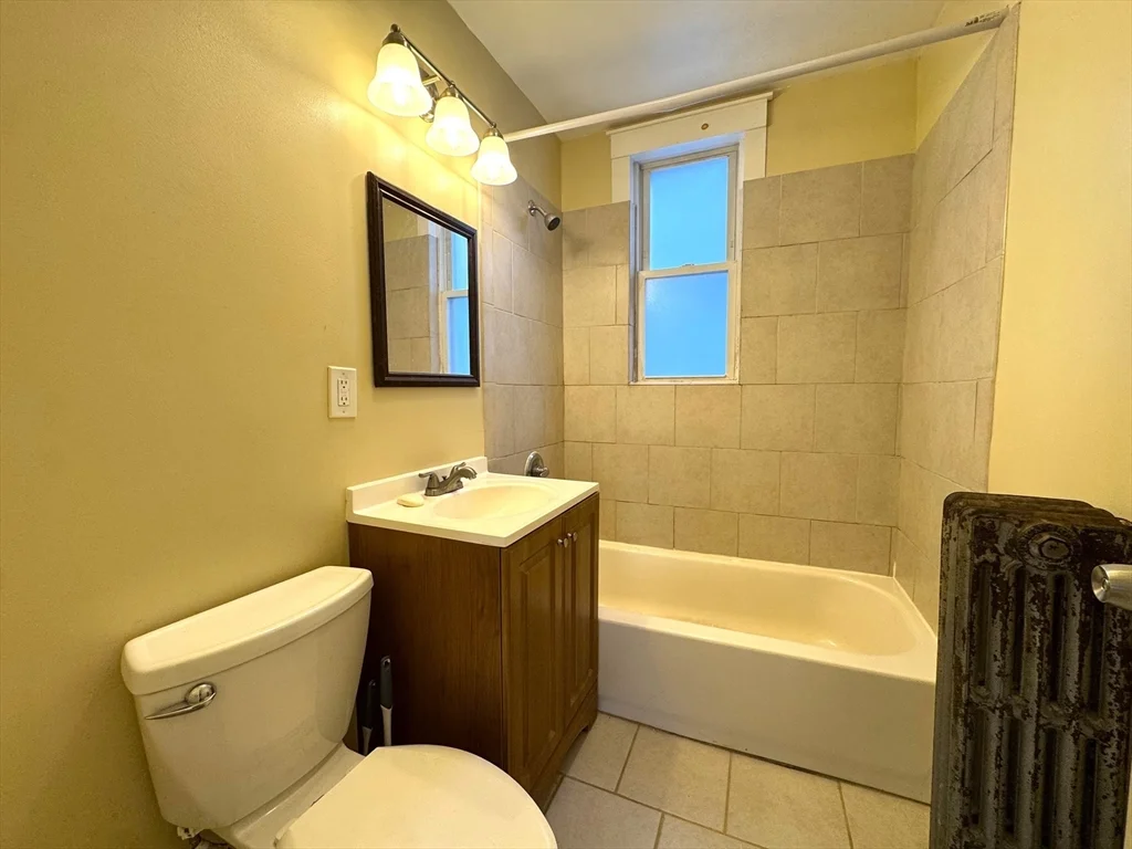 3 bed, 2 bath apartment for rent at 24 Weld Hill St Unit 2, Jamaica Plain — photo 20 of 29