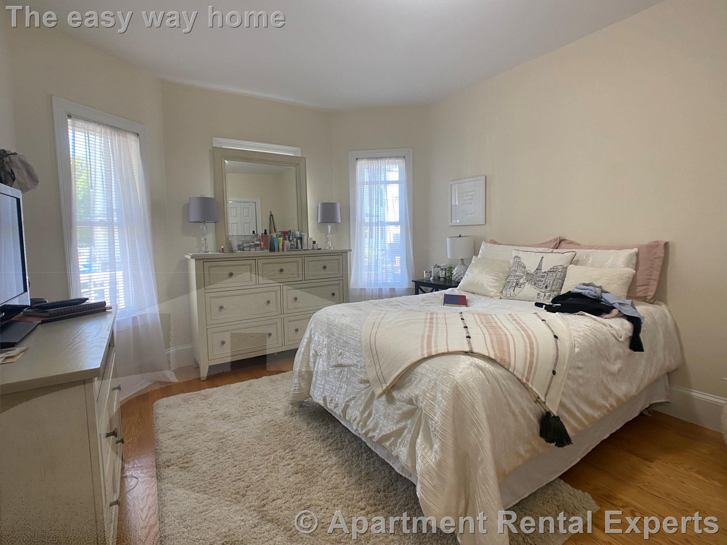 3 bed, 1 bath apartment for rent at 24 Willard Ave Unit 1, Tufts — photo 10 of 19