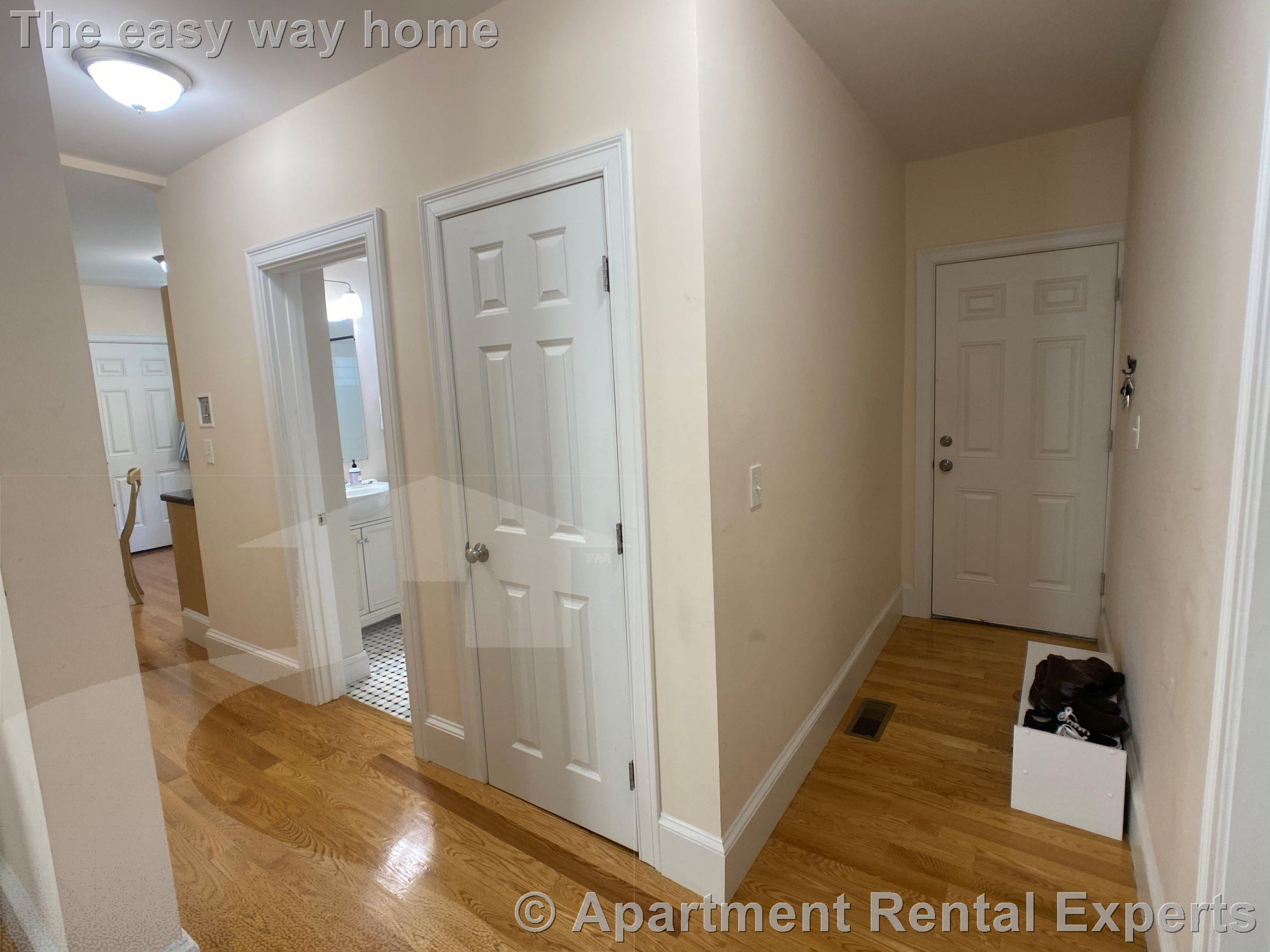 3 bed, 1 bath apartment for rent at 24 Willard Ave Unit 1, Tufts — photo 12 of 19