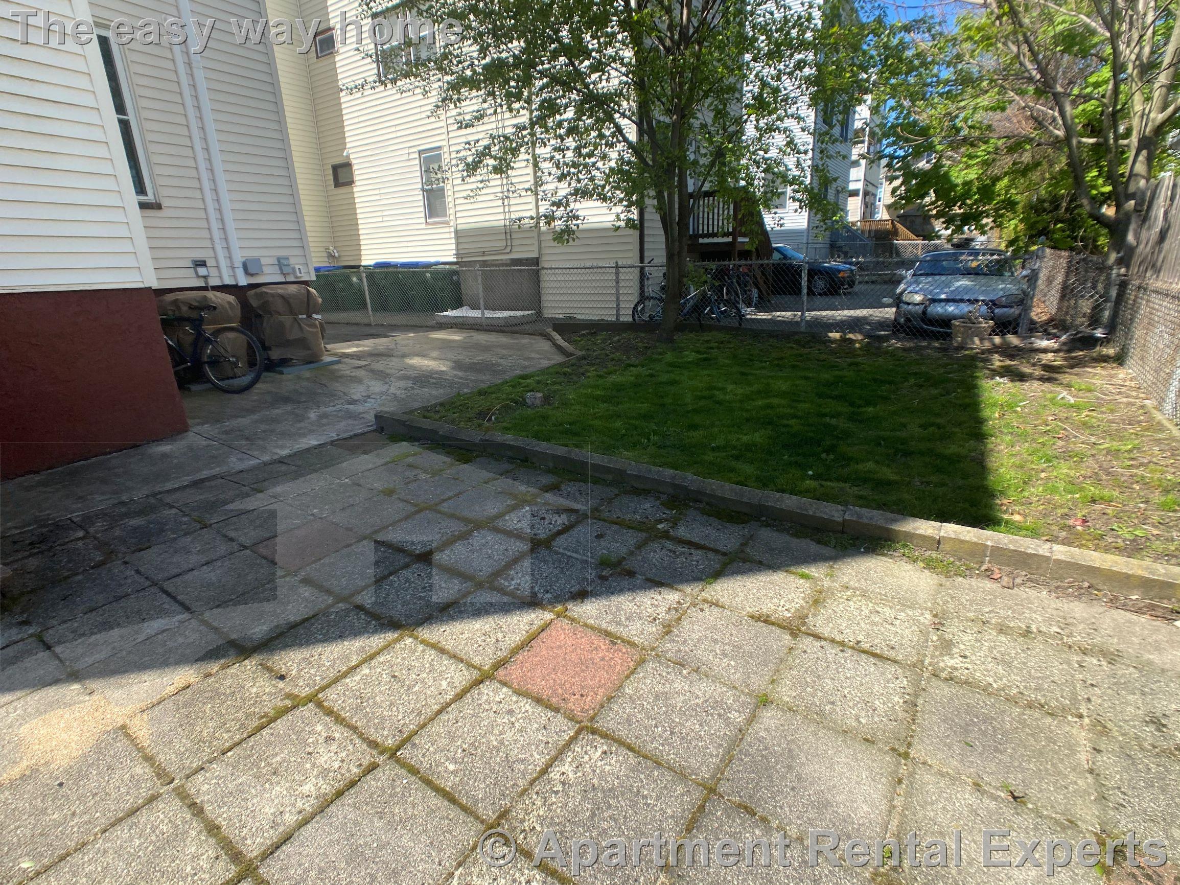 3 bed, 1 bath apartment for rent at 24 Willard Ave Unit 1, Tufts — photo 19 of 19