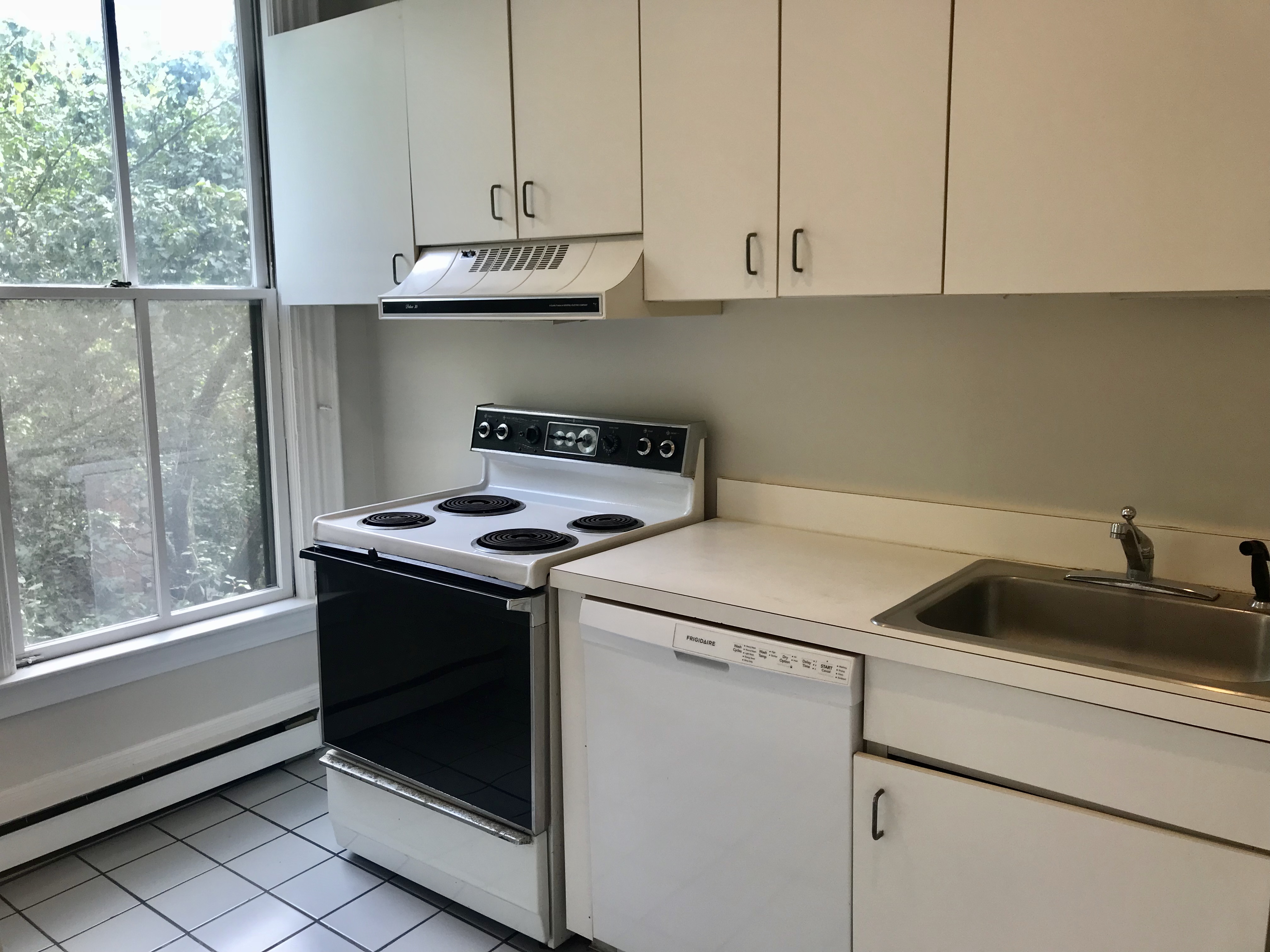 2 bed, 1 bath apartment for rent at 24 Yarmouth St Unit 4A, South End — photo 17 of 28