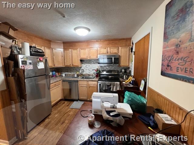 2 bed, 1 bath apartment for rent at 240 Belmont St Unit 31, Malden — photo 9 of 13