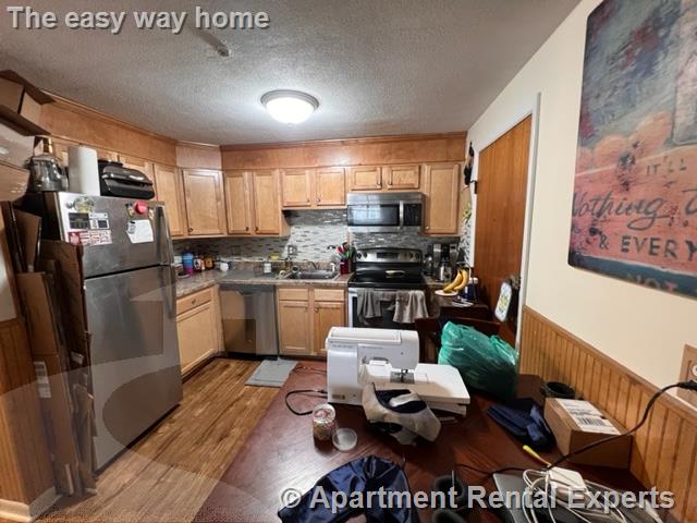 2 bed, 1 bath apartment for rent at 240 Belmont St Unit 31, Malden — photo 8 of 13