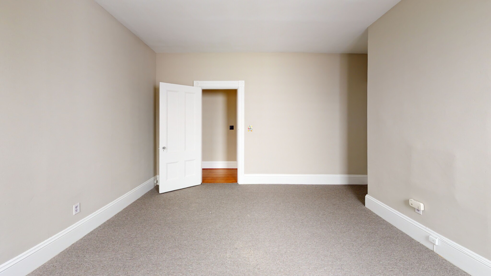 2 bed, 1 bath apartment for rent at 240 Cypress St Unit 1, Brookline — photo 4 of 9