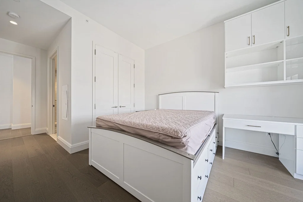 3 bed, 3 bath apartment for rent at 240 Devonshire St Unit 5112, Boston Downtown — photo 21 of 41