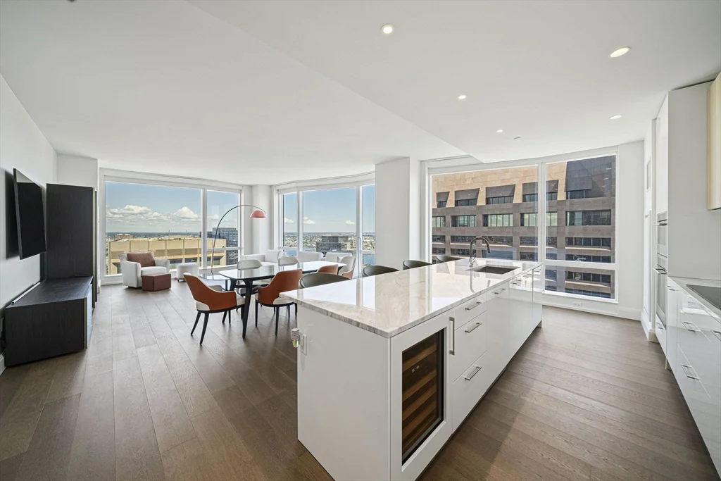 3 bed, 3 bath apartment for rent at 240 Devonshire St Unit 5112, Boston Downtown — photo 2 of 41