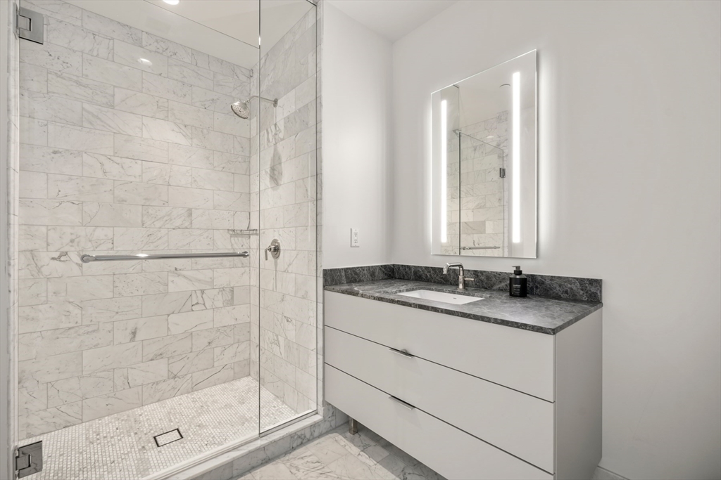 3 bed, 3 bath apartment for rent at 240 Devonshire St Unit 5412, Boston Downtown — photo 5 of 21