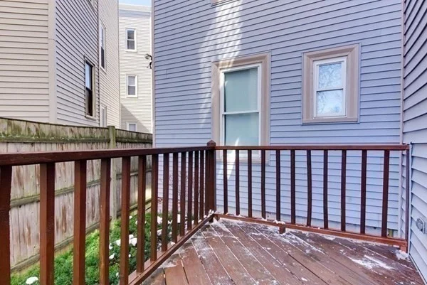 2 bed, 1 bath apartment for rent at 240 Hampshire St Unit 1, Inman Square — photo 4 of 23