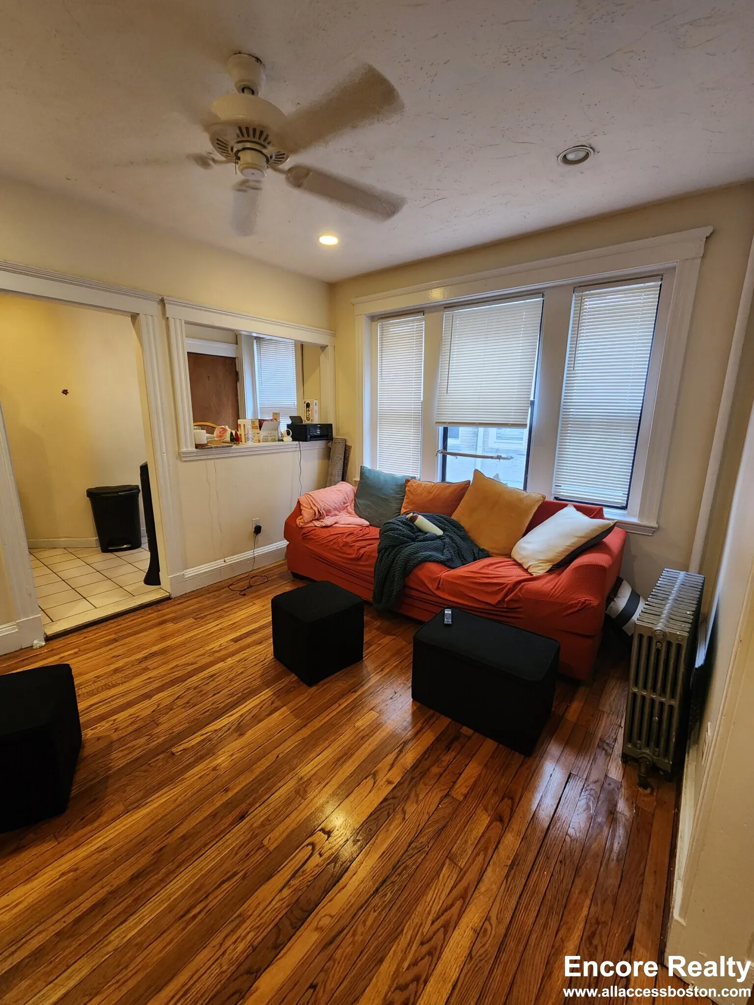 2 bed, 1 bath apartment for rent at 240 Kelton St Unit 3, Brighton — photo 1 of 26