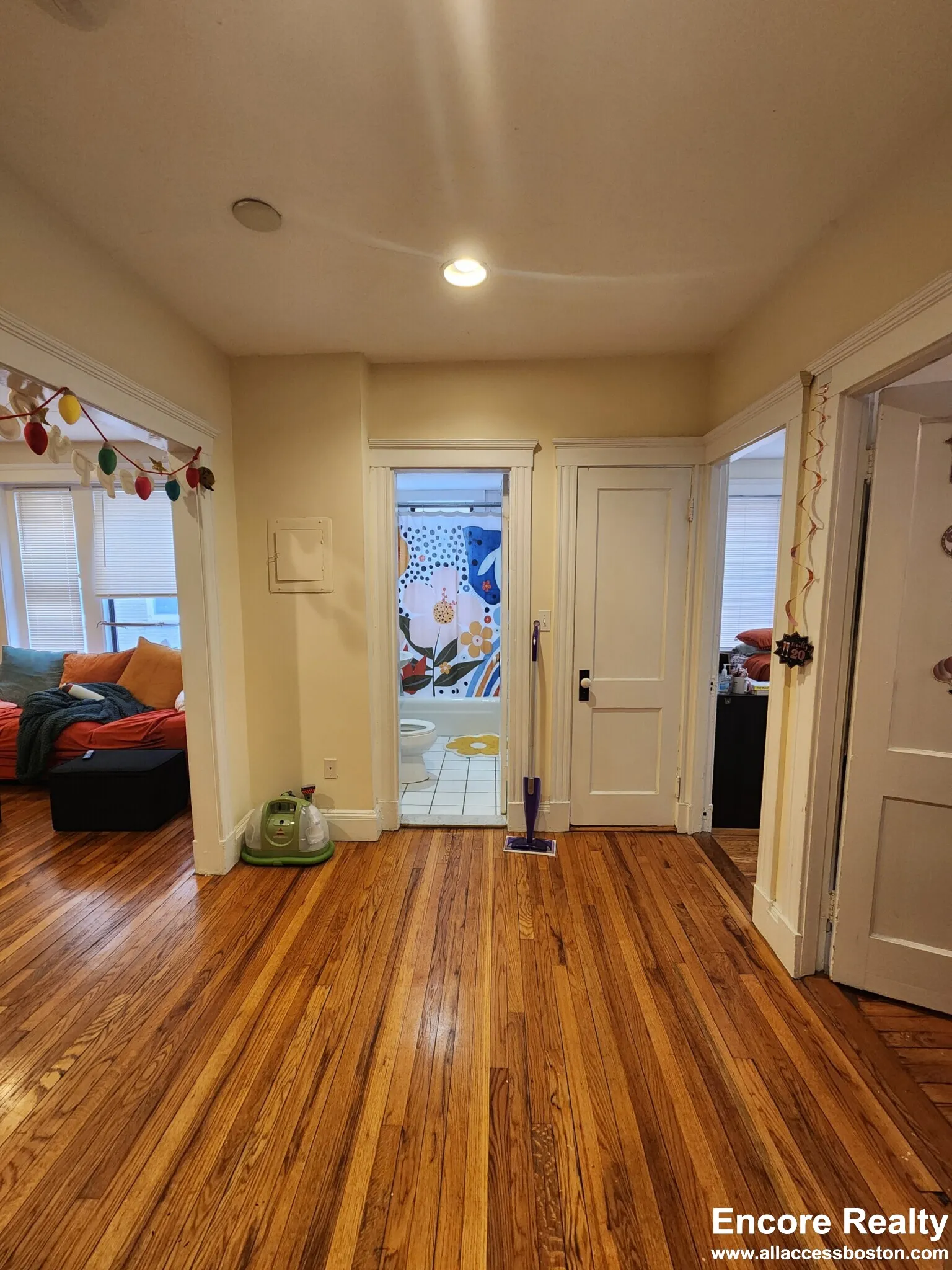 2 bed, 1 bath apartment for rent at 240 Kelton St Unit 3M, Brighton — photo 2 of 26
