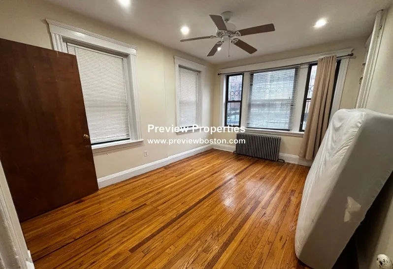 2 bed, 1 bath apartment for rent at 240 Kelton St Unit 3P, Brighton — photo 6 of 22