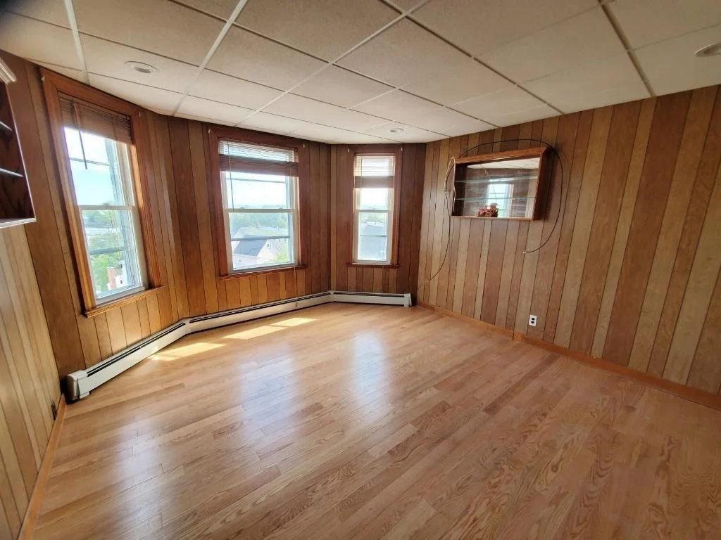 3 bed, 1 bath apartment for rent at 240 Leyden St Unit 3, East Boston — photo 12 of 13