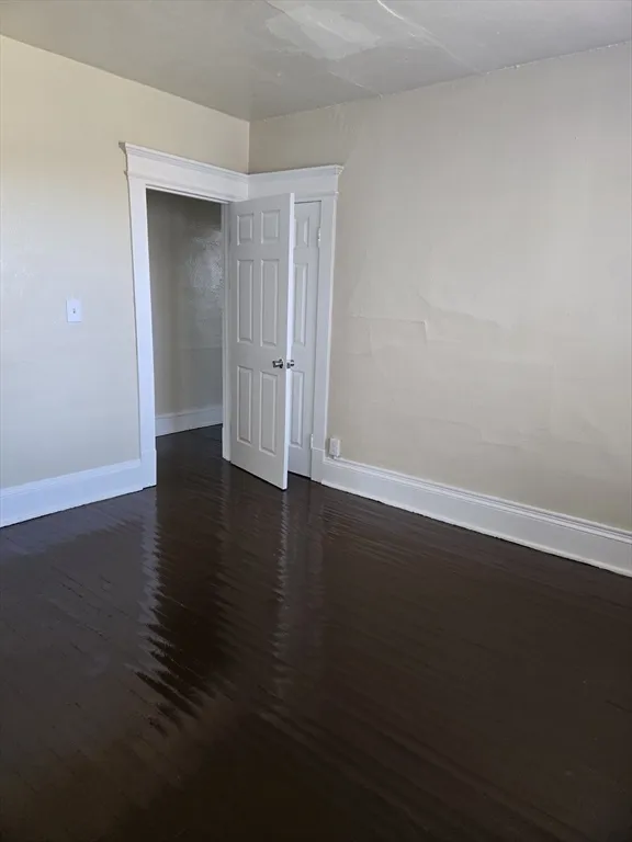 2 bed, 1 bath apartment for rent at 240 Locust St Unit 4L, Springfield — photo 10 of 12