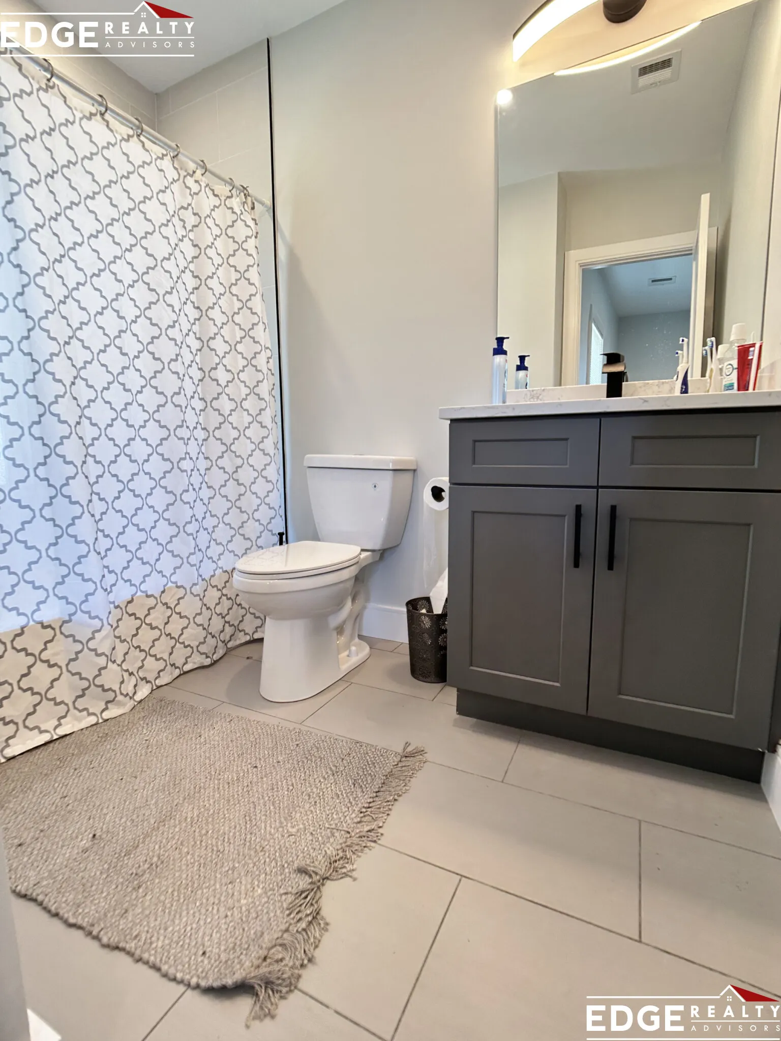 4 bed, 4.5 bath apartment for rent at 240 Palfrey St Unit n/a, Watertown — photo 7 of 15