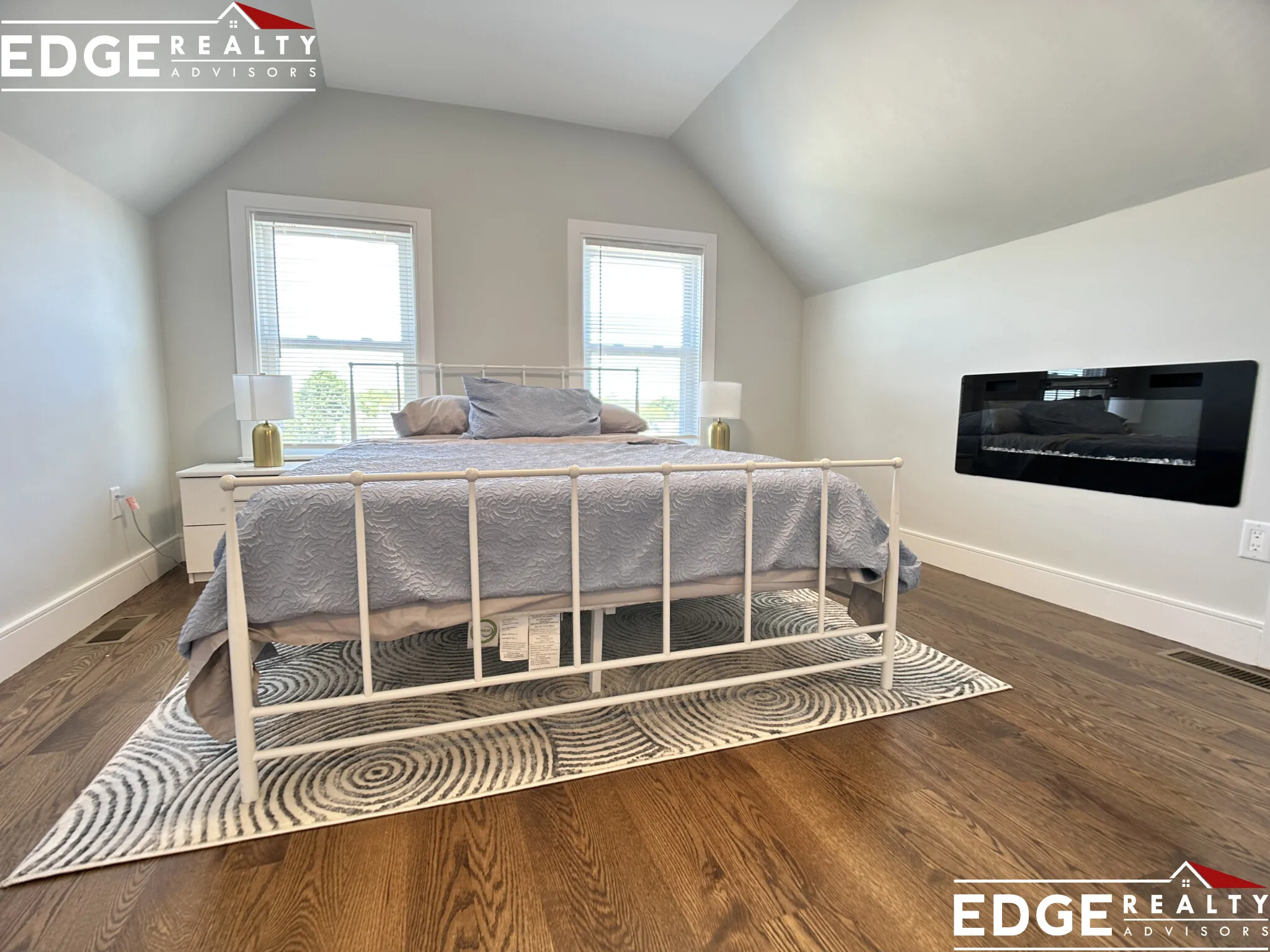 4 bed, 4.5 bath apartment for rent at 240 Palfrey St Unit n/a, Watertown — photo 6 of 15