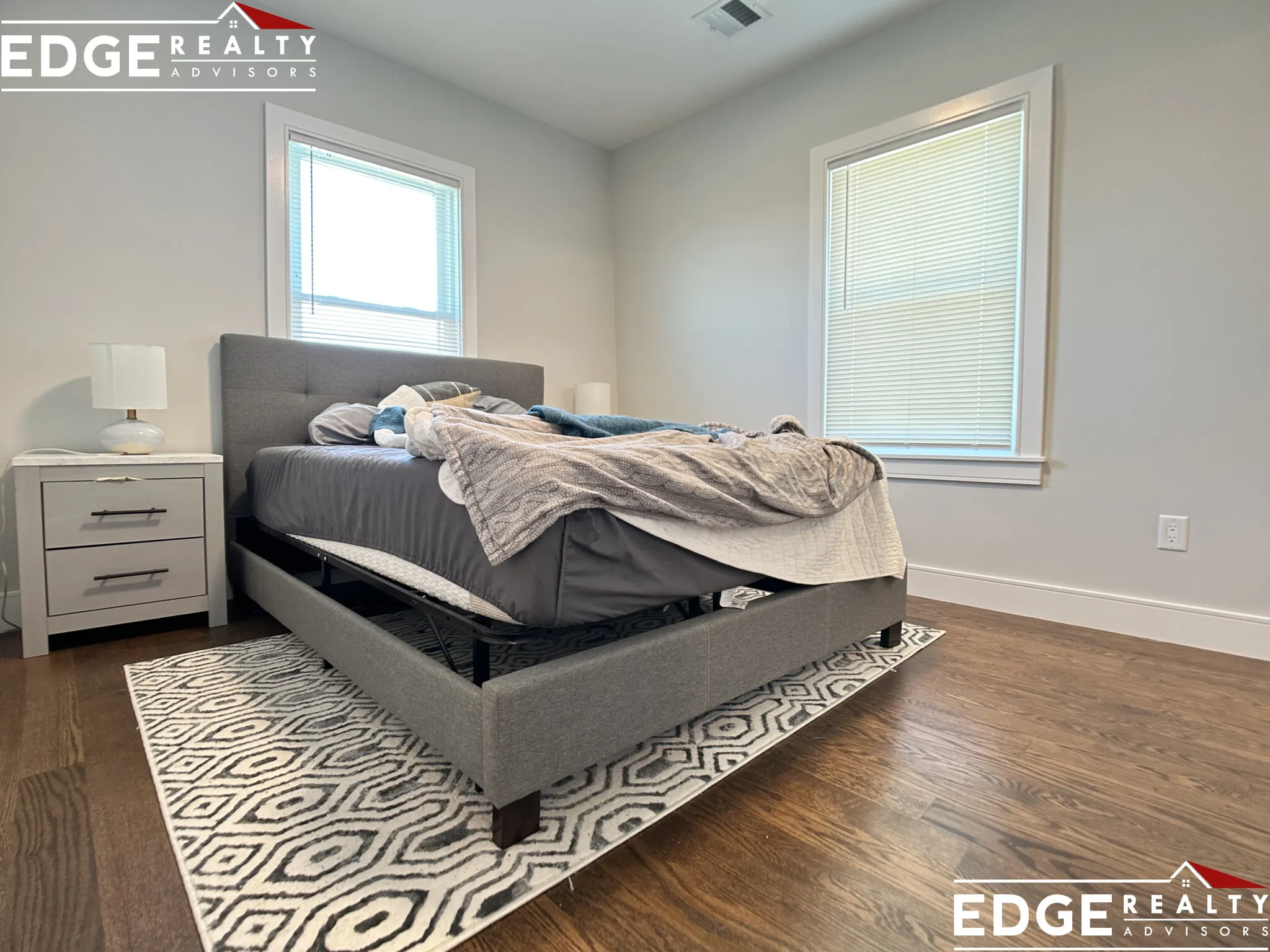 4 bed, 4.5 bath apartment for rent at 240 Palfrey St Unit n/a, Watertown — photo 8 of 15