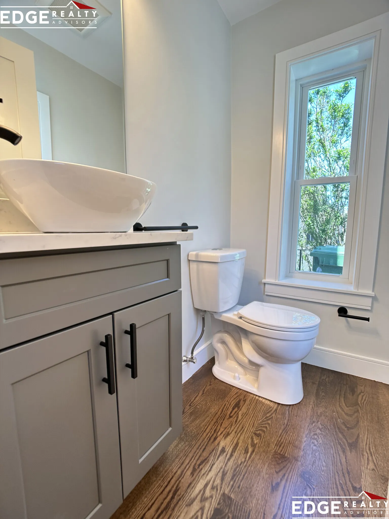 4 bed, 4.5 bath apartment for rent at 240 Palfrey St Unit n/a, Watertown — photo 9 of 15
