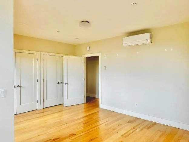 2 bed, 2 bath apartment for rent at 240 Salem Unit 3A, Glenwood — photo 9 of 19
