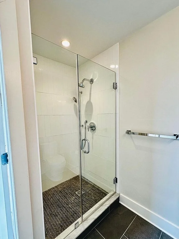 2 bed, 2 bath apartment for rent at 240 Salem Unit 3A, Glenwood — photo 16 of 19