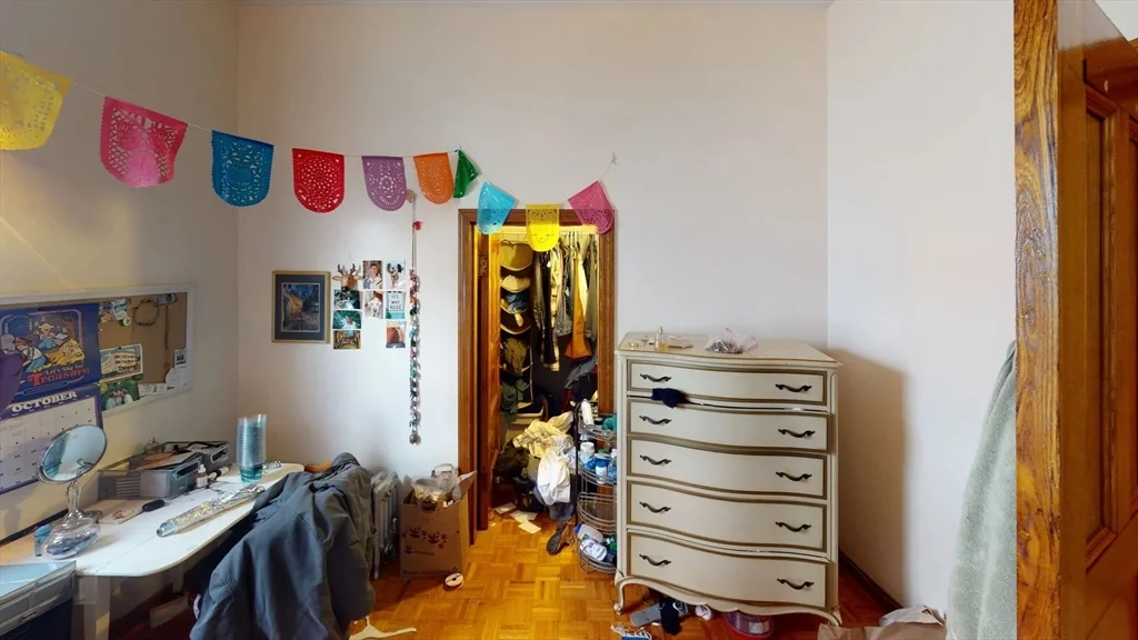 3 bed, 1 bath apartment for rent at 240 School St Unit 1, Winter Hill — photo 3 of 12