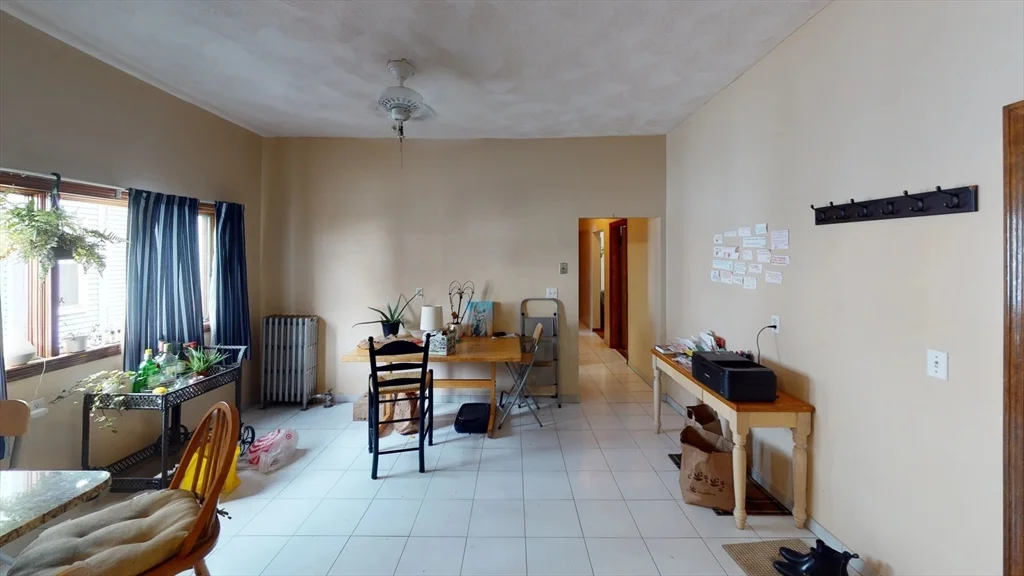 3 bed, 1 bath apartment for rent at 240 School St Unit 1, Winter Hill — photo 8 of 12