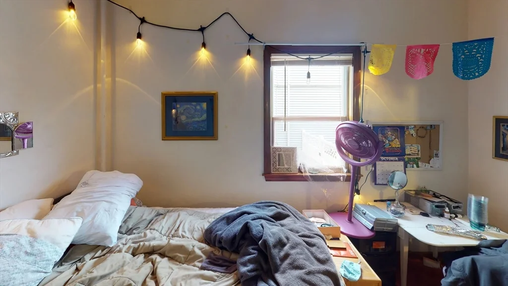 3 bed, 1 bath apartment for rent at 240 School St Unit 1, Winter Hill — photo 7 of 12