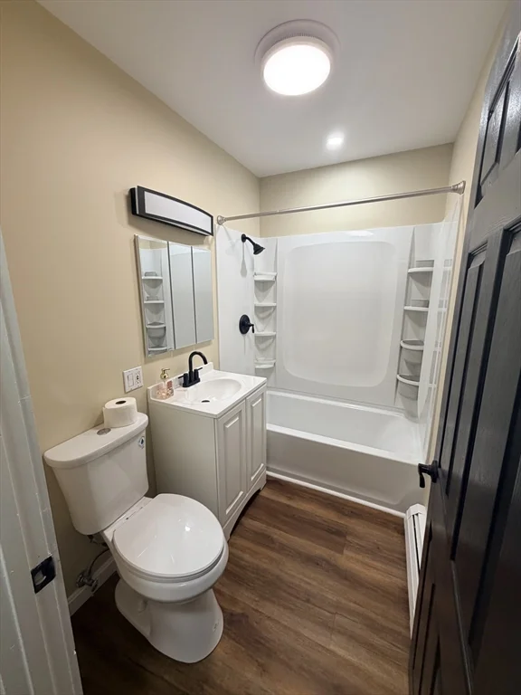 3 bed, 1 bath apartment for rent at 241-243 Broadway Unit 1, Haverhill — photo 10 of 12
