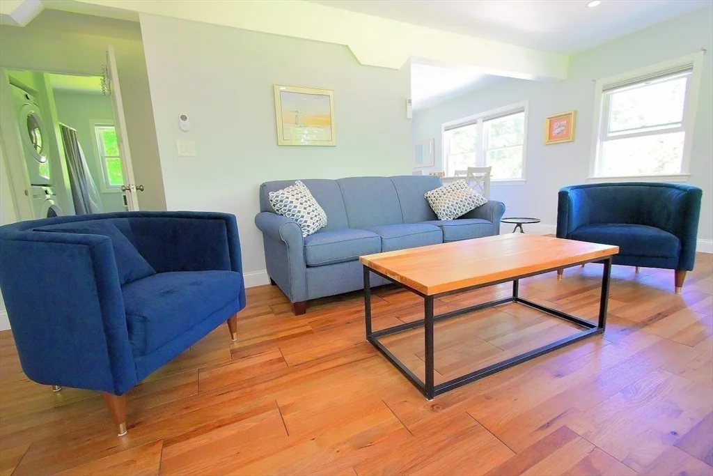 1 bed, 1 bath apartment for rent at 241 Argilla Rd Unit B, Ipswich — photo 5 of 18