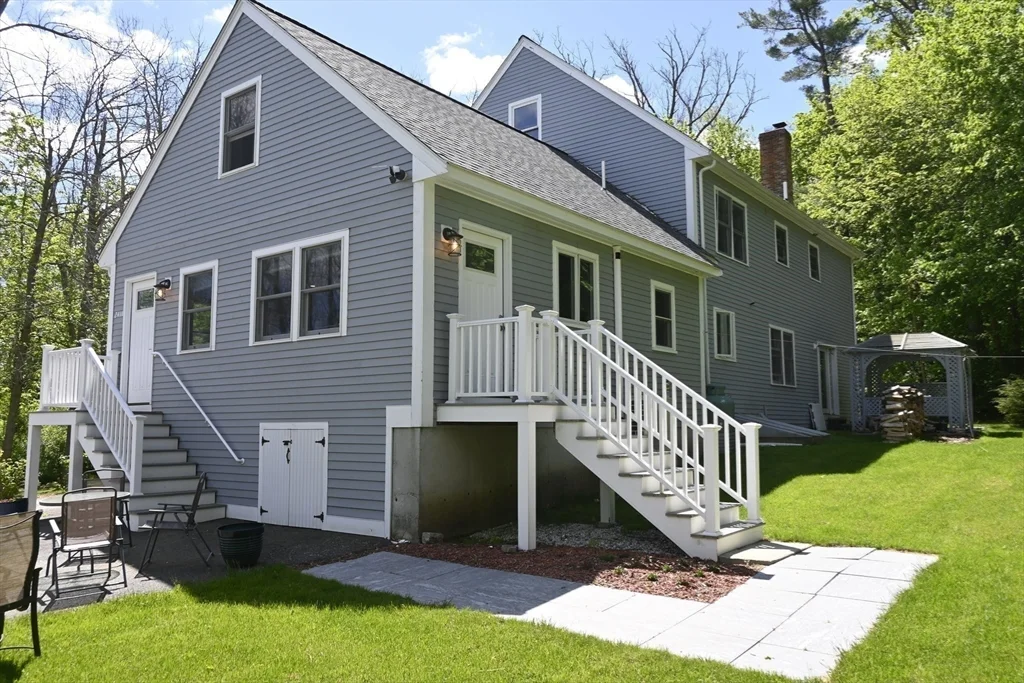 1 bed, 1 bath apartment for rent at 241 Argilla Rd Unit B, Ipswich — photo 18 of 18