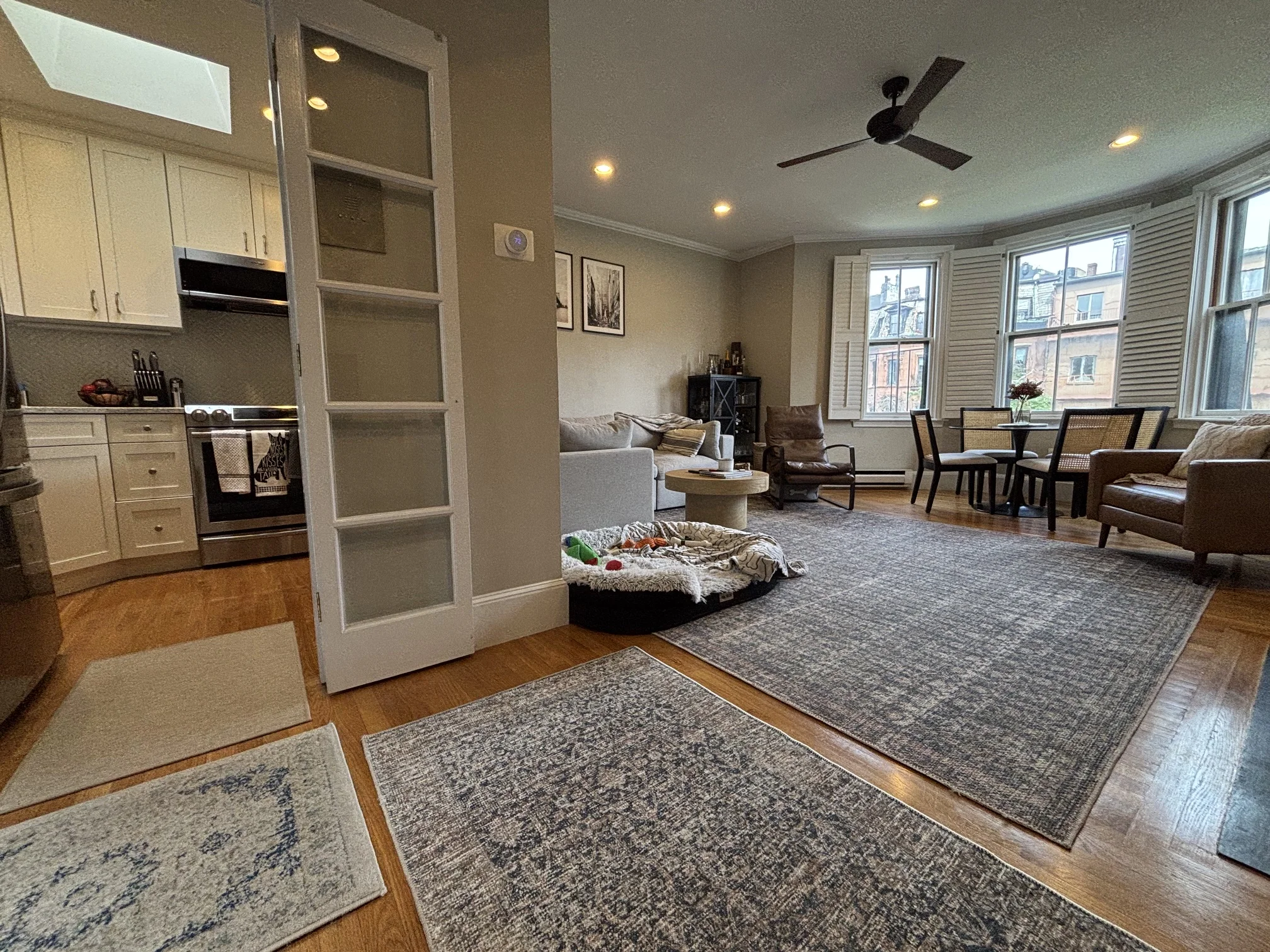 2 bed, 2 bath apartment for rent at 241 Beacon St Unit 5, Back Bay — photo 7 of 28