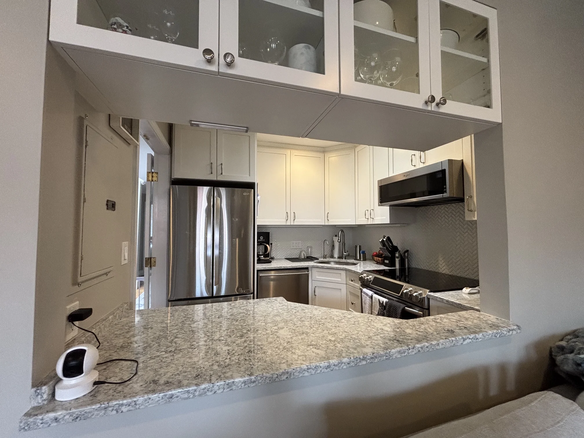 2 bed, 2 bath apartment for rent at 241 Beacon St Unit 5, Back Bay — photo 6 of 28
