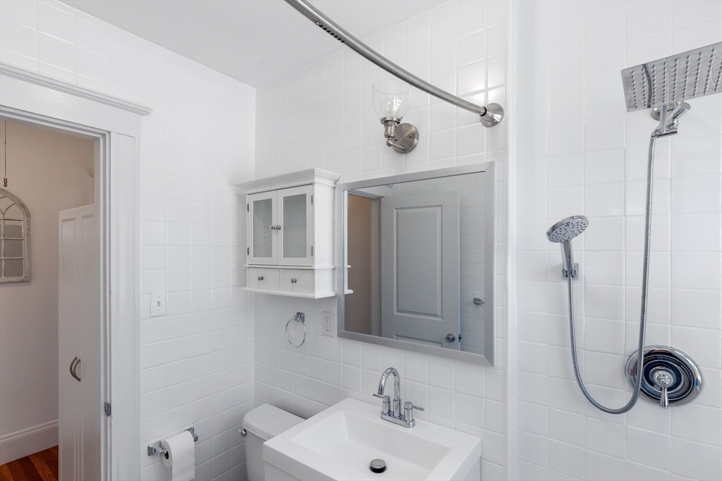 3 bed, 1 bath apartment for rent at 241 Beech St Unit 2, Roslindale — photo 13 of 18