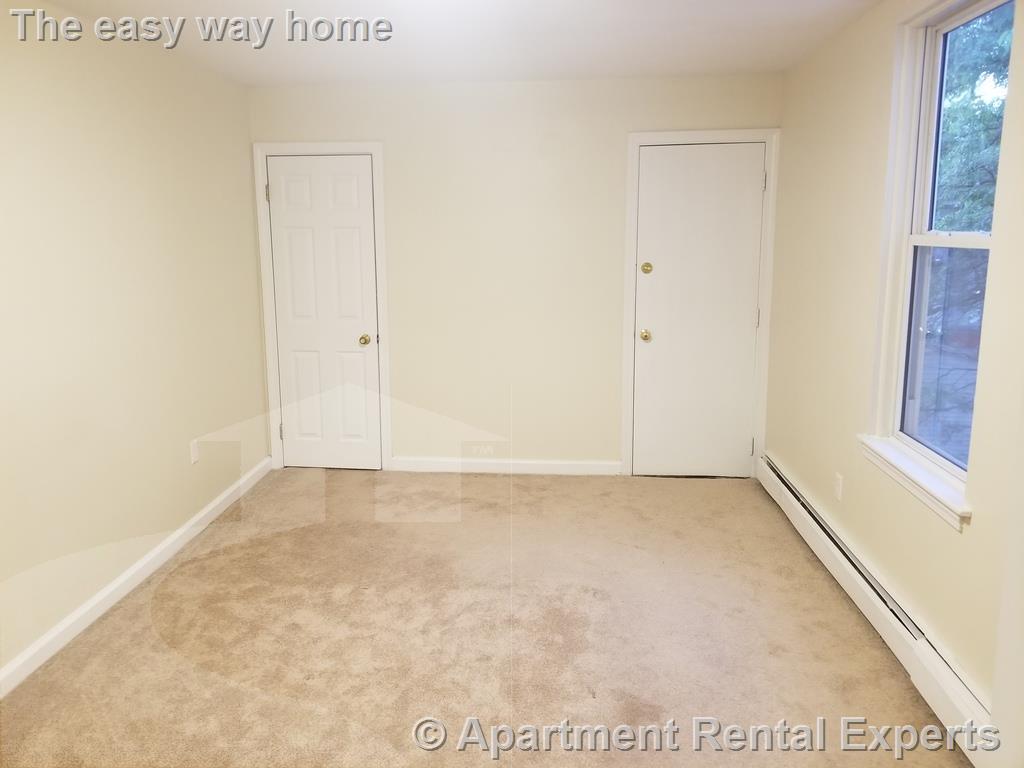 2 bed, 1 bath apartment for rent at 241 Columbia St Unit 2, Central Square — photo 7 of 10