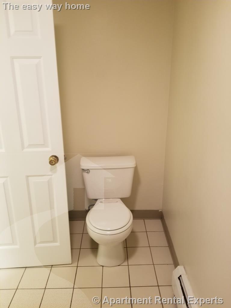 2 bed, 1 bath apartment for rent at 241 Columbia St Unit 2, Central Square — photo 9 of 10
