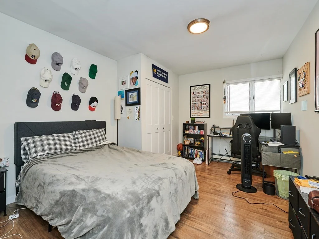 4 bed, 2 bath apartment for rent at 241 E St Unit 1, South Boston — photo 4 of 11