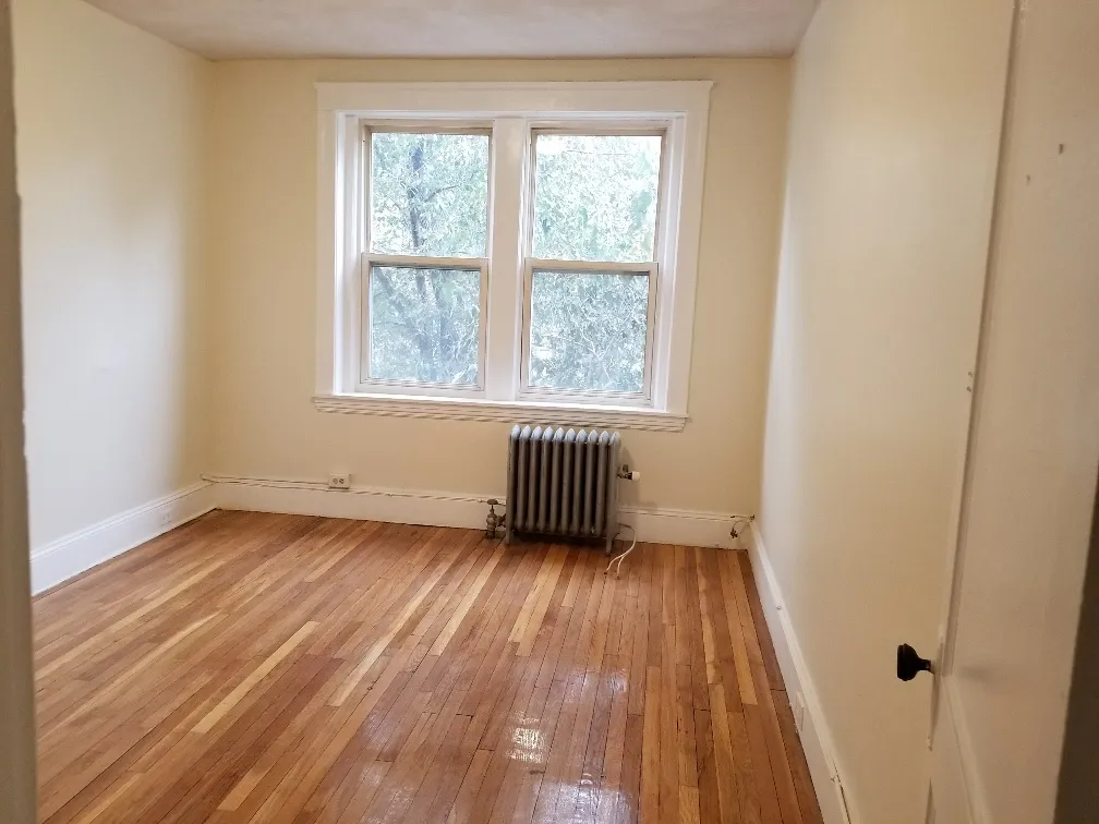 4 bed, 2 bath apartment for rent at 241 Freeman St Unit 4, North Brookline — photo 8 of 17