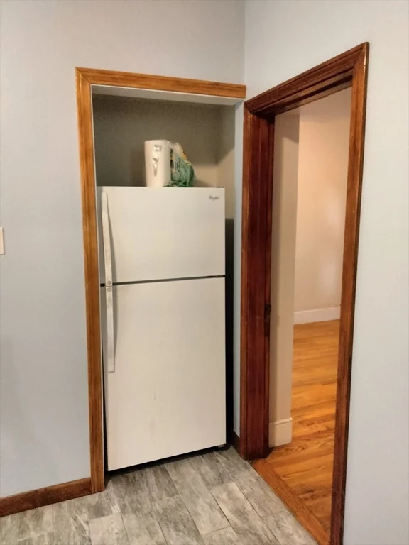 2 bed, 1 bath apartment for rent at 241 Highland Ave Unit 1, Spring Hill — photo 3 of 9