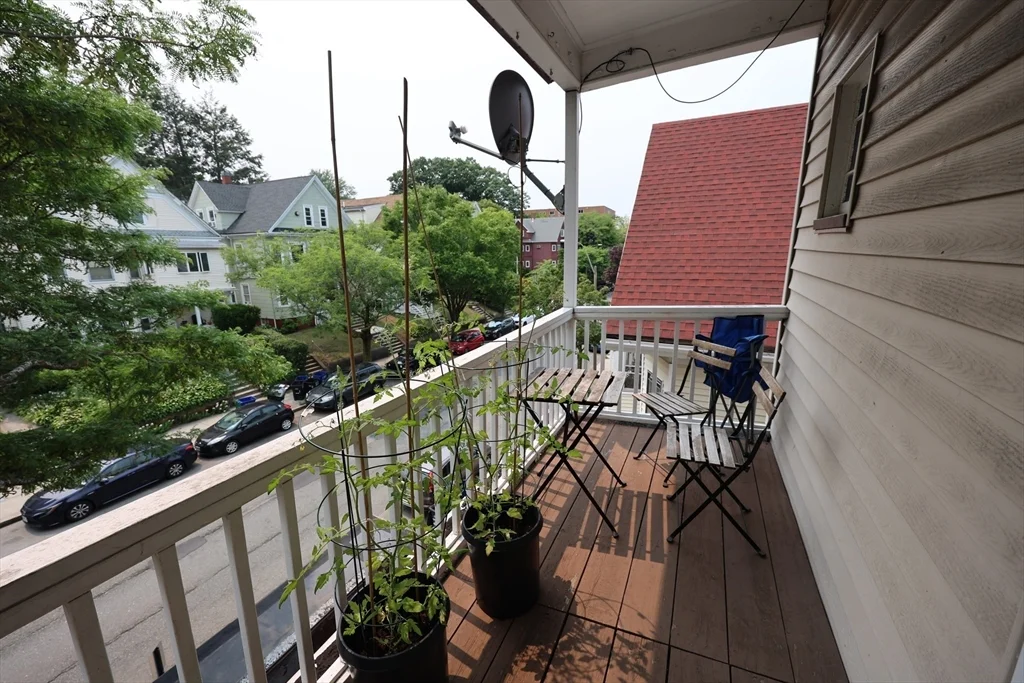 2 bed, 1 bath apartment for rent at 241 Highland Ave Unit 2, Spring Hill — photo 9 of 9