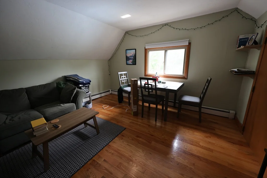 2 bed, 1 bath apartment for rent at 241 Highland Ave Unit 3, Spring Hill — photo 9 of 10