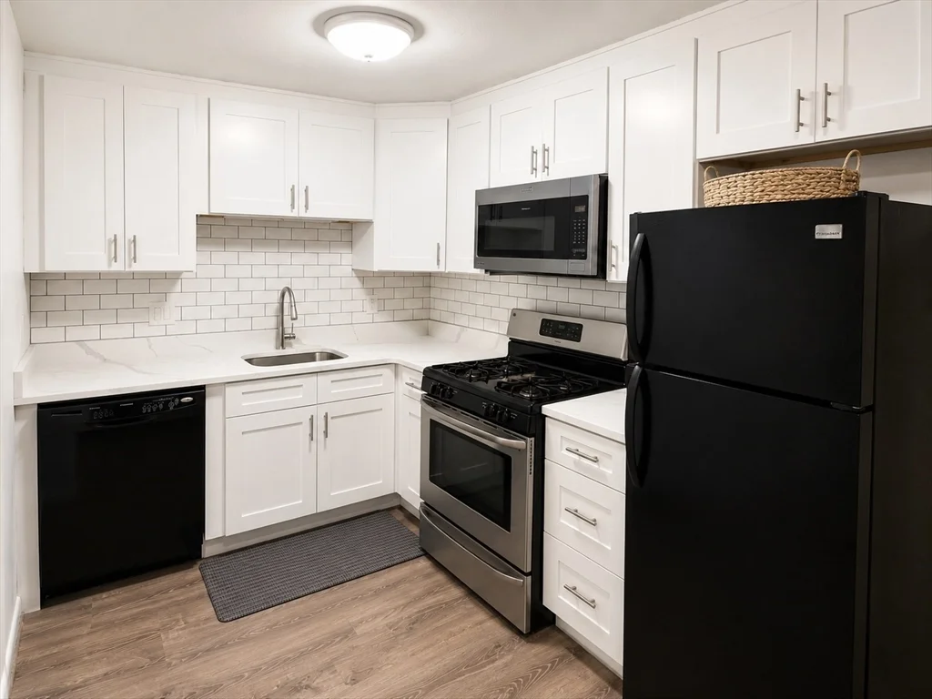 1 bed, 1 bath apartment for rent at 241 Main St Unit C9, Reading — photo 2 of 6