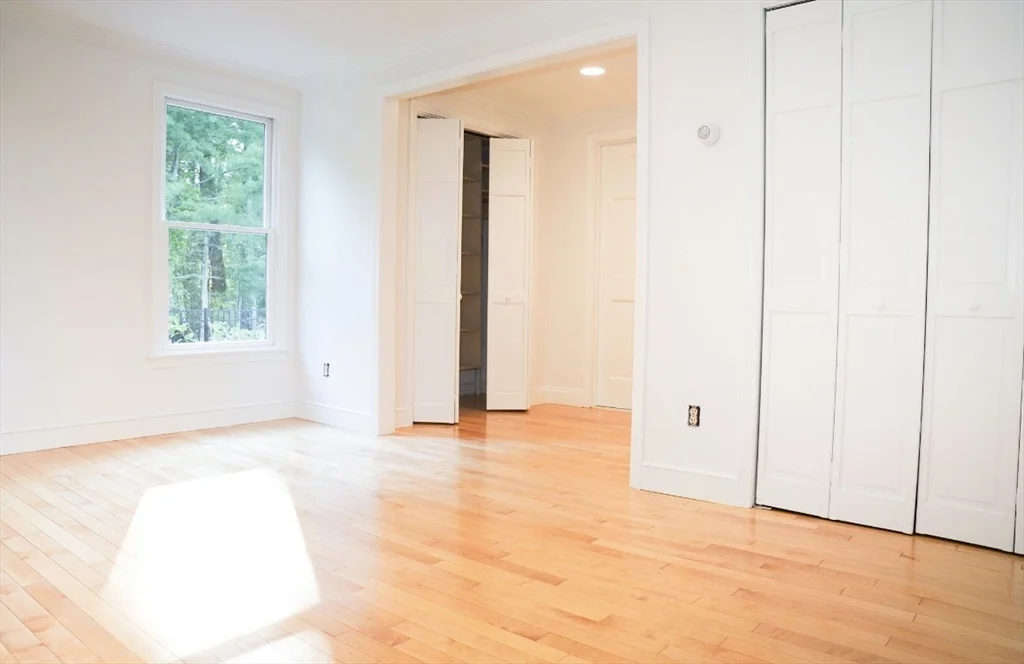 3 bed, 2 bath apartment for rent at 241 New Bedford Rd, Rochester — photo 15 of 28